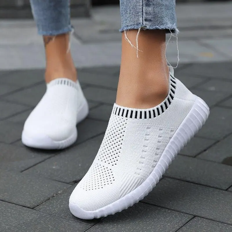 Sneakers running Shoes Woman black Sock Slip On Knitted Vulcanized Shoes