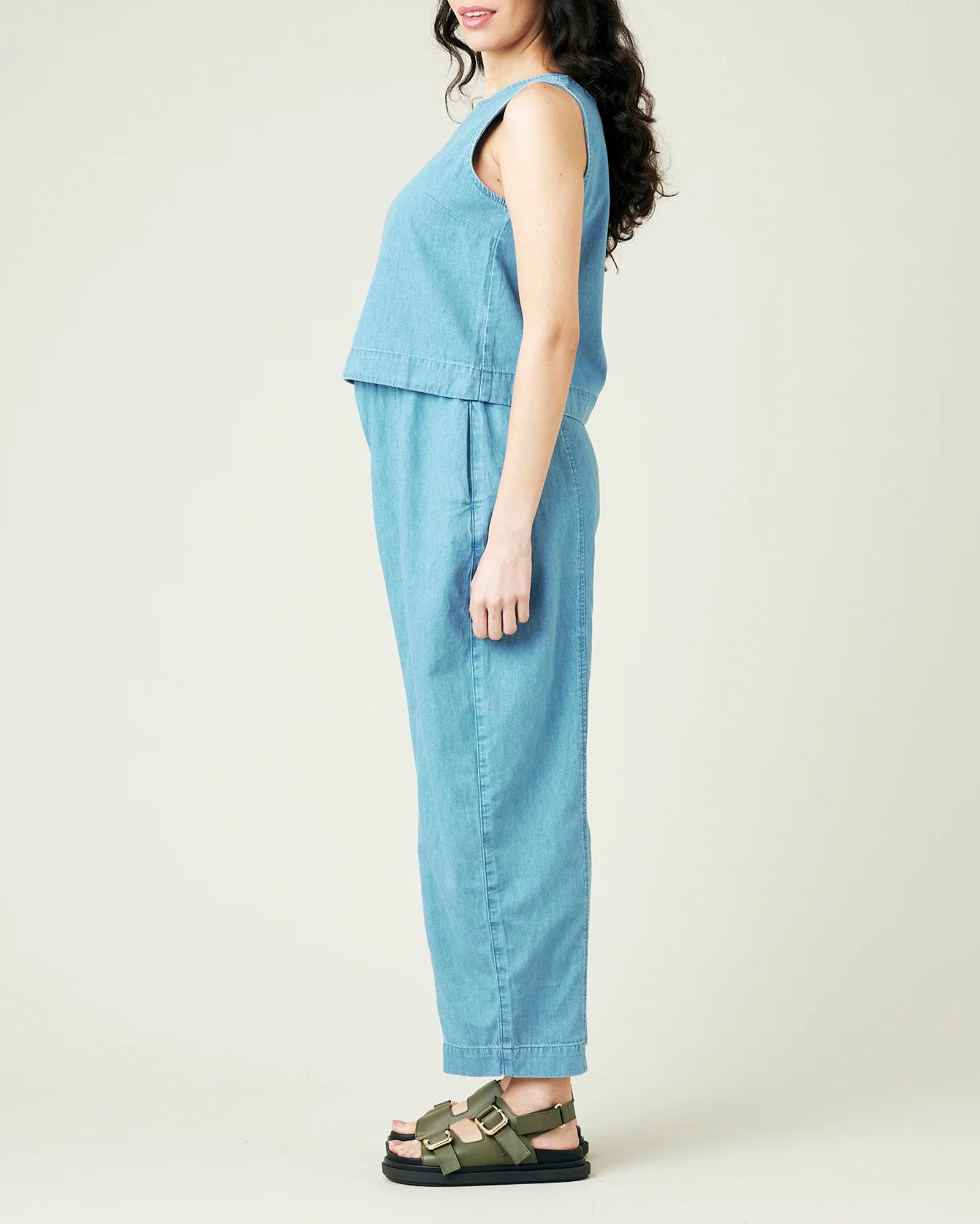 LIGHT WASH DENIM CHAMBRAY TROUSERS