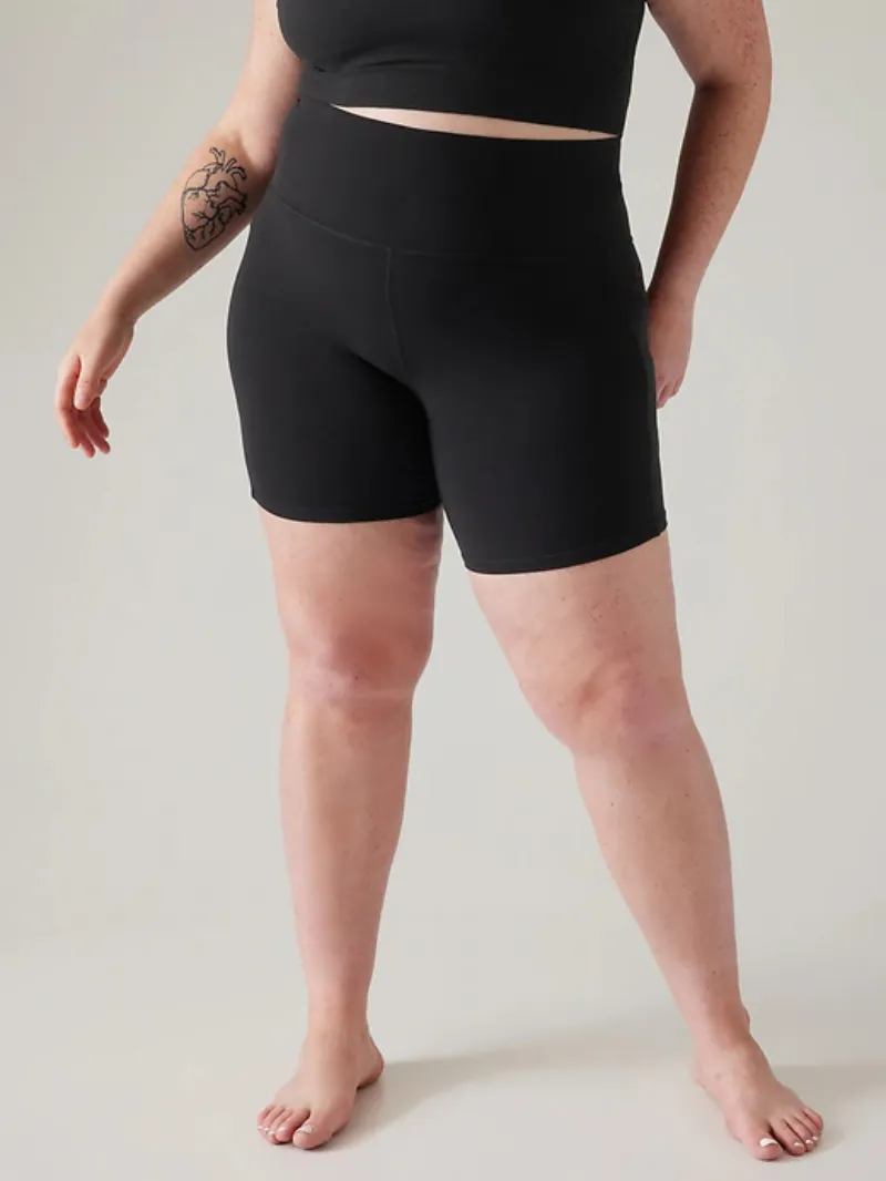 SALUTATION STASH ULTRA HIGH RISE SHORT 7