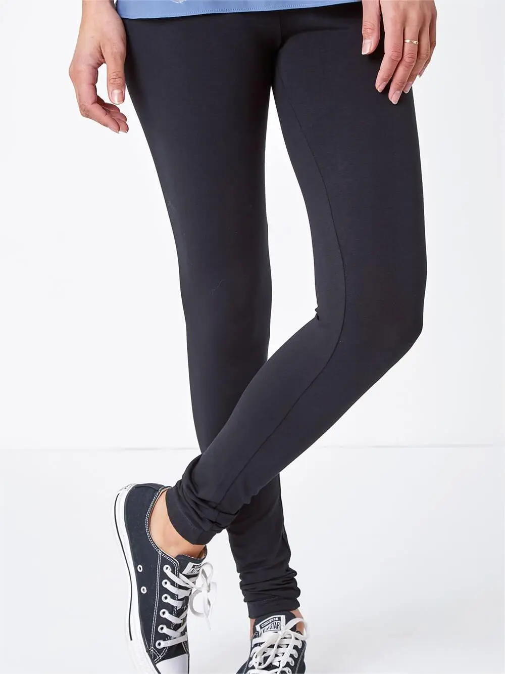 Comfortable black leggings