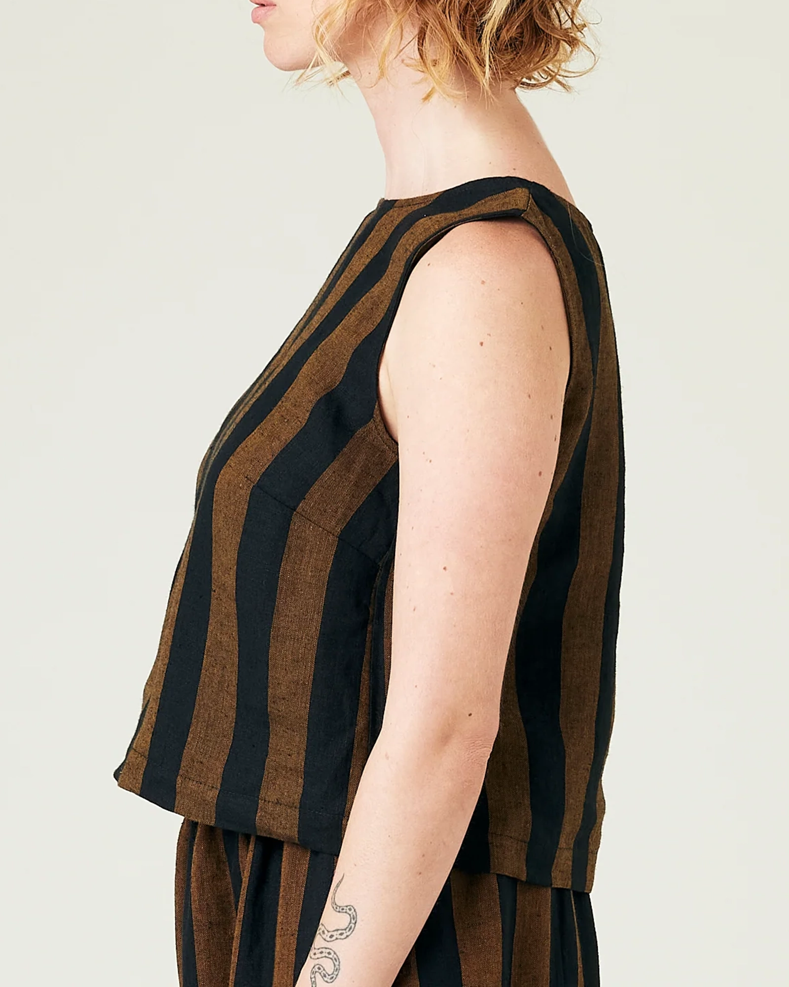 RUST & BLACK STRIPE LINEN TOP