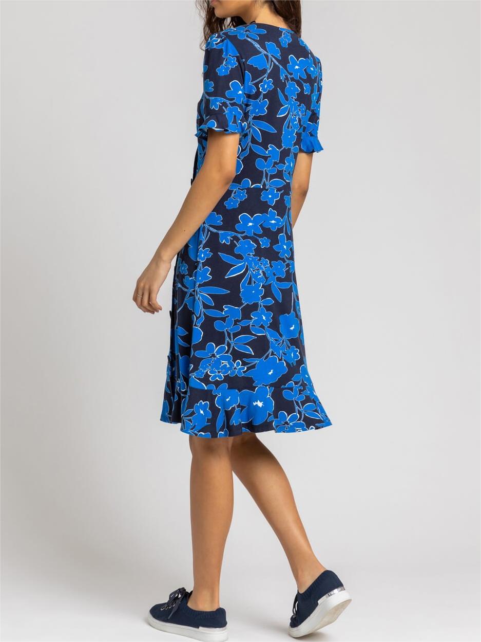 Comfortable resort print dress