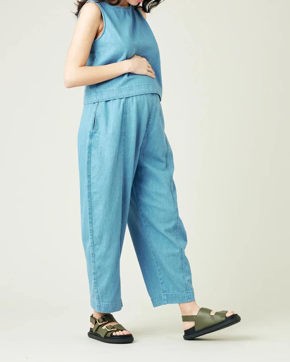 LIGHT WASH DENIM CHAMBRAY TROUSERS