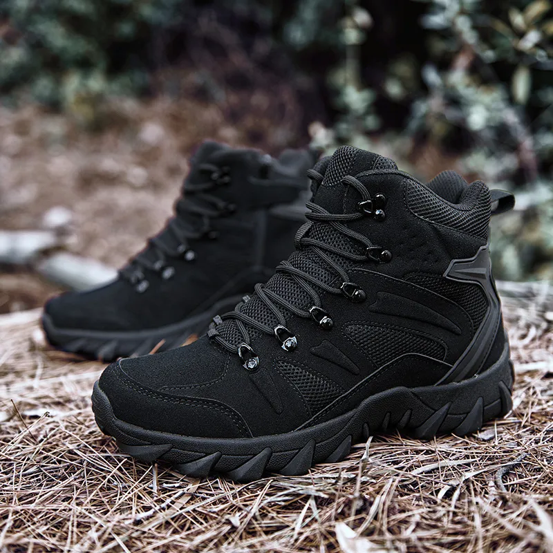 Men's Waterproof Wearable Outdoor Boots Work Boots Combat Boots