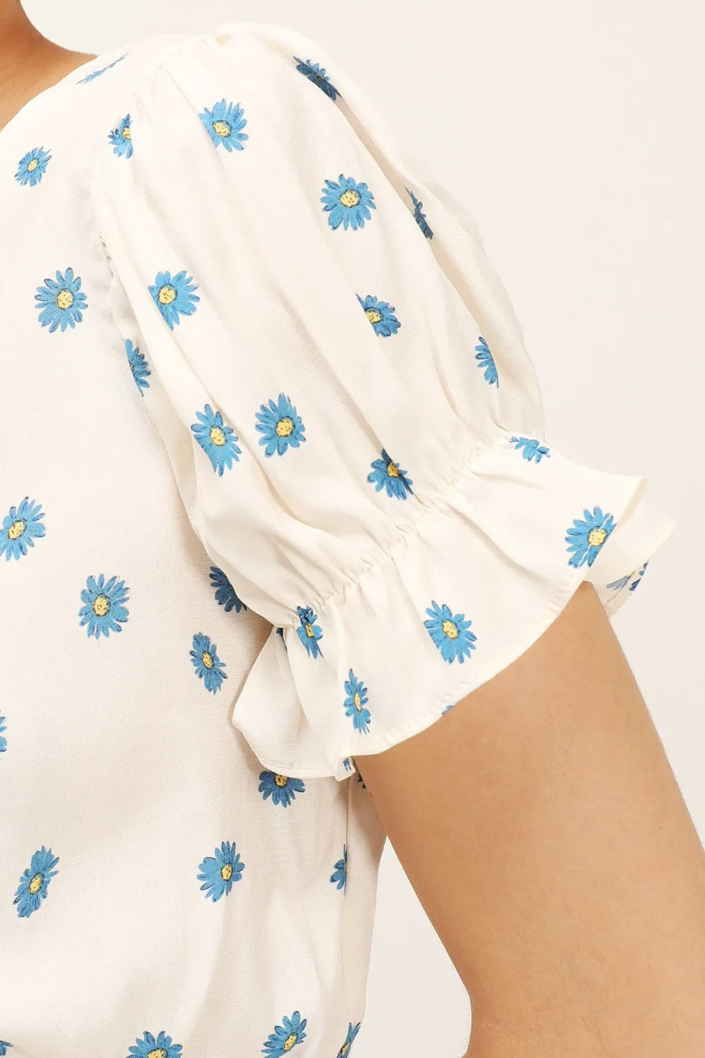 Kelly Daisy Printed Smocked Top