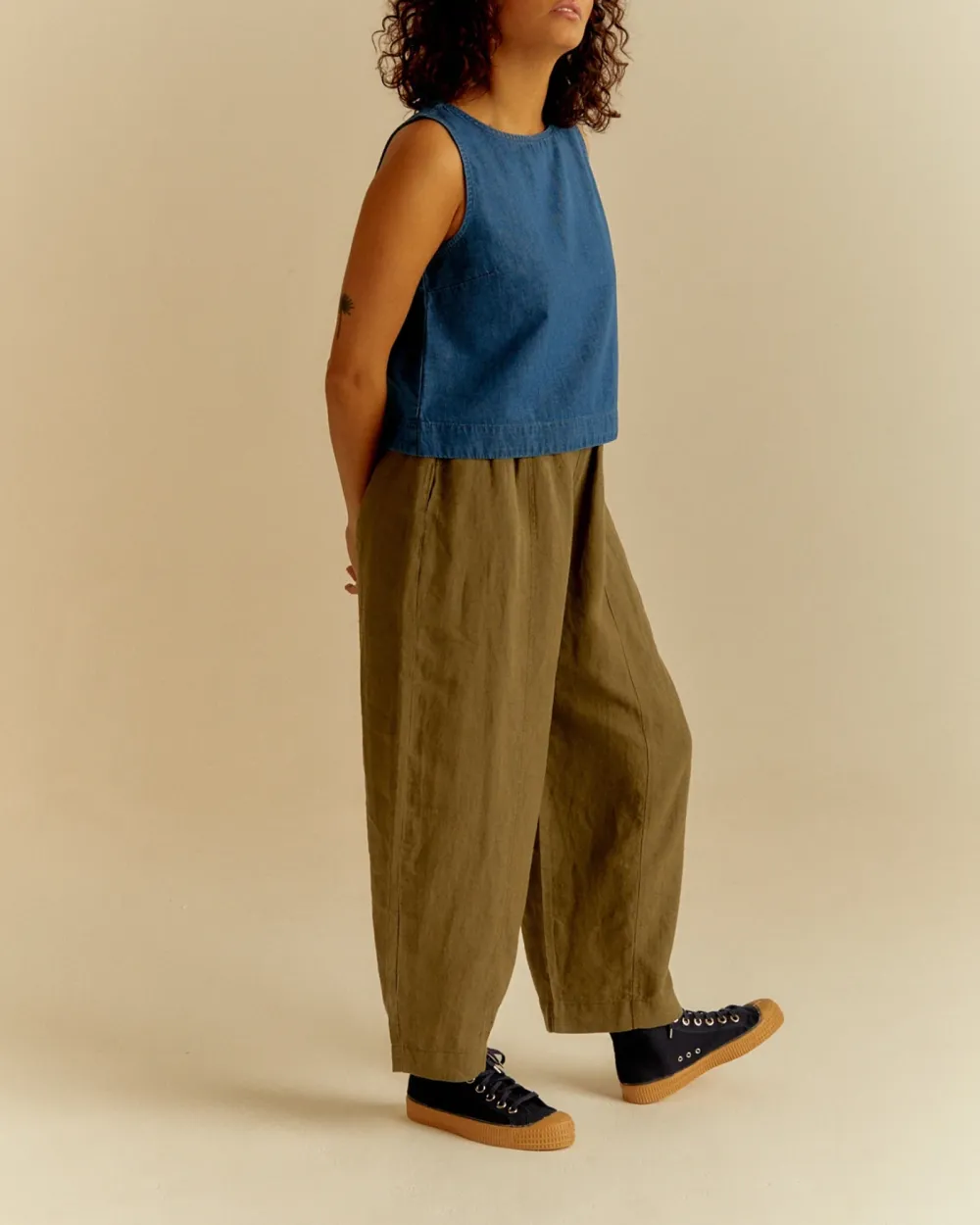 KHAKI LINEN TROUSERS