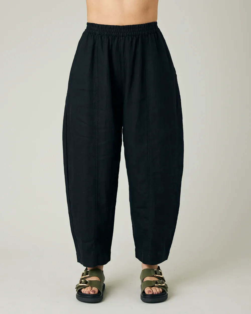 BLACK LINEN TROUSERS