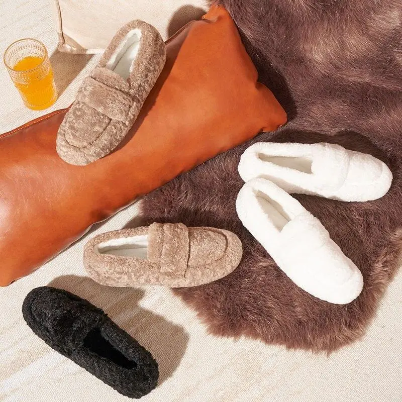 Winter Warm  Flock Flat Shoes Casual Loafers Slip on Furry Outer Wearing Flats Loafers Fluffy Flat Mules Warm