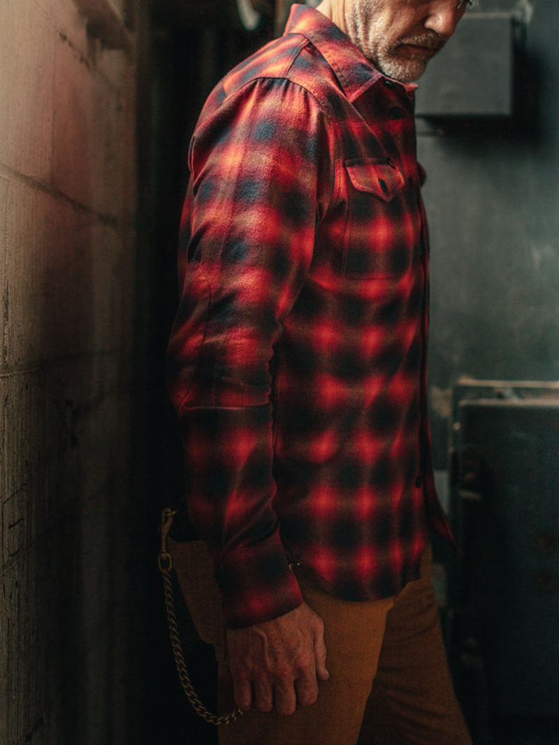 Lightweight classic flannel shirt