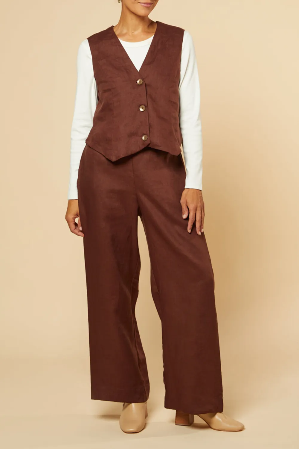 Linen Waist Coat In Raisin