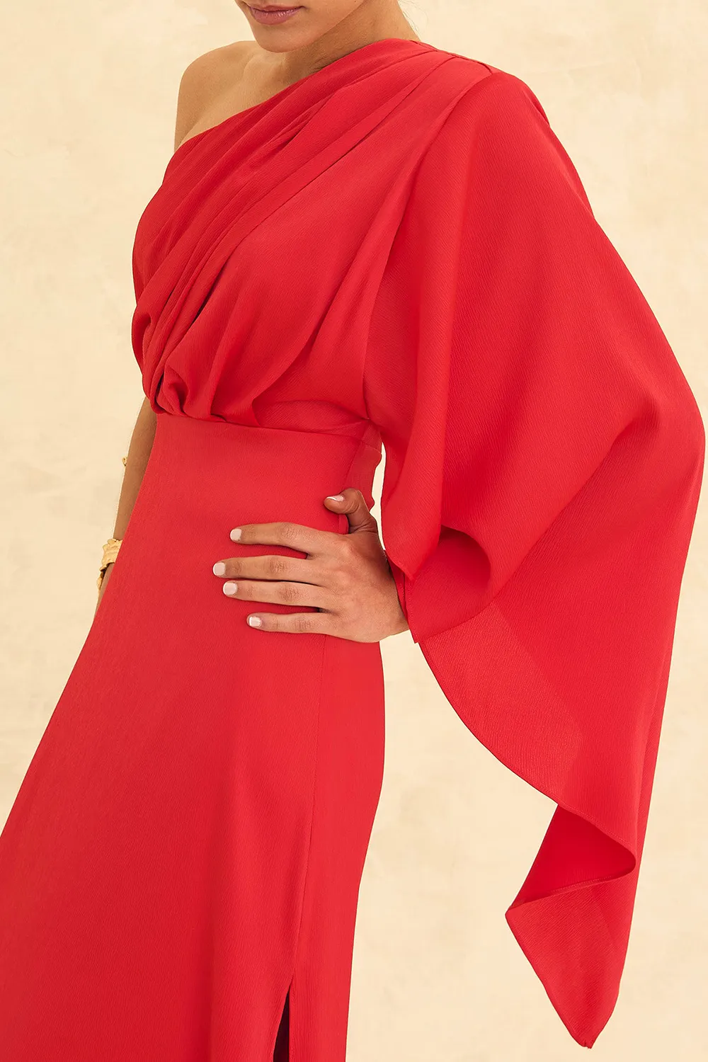 Elegant one-sleeve Petra Dress