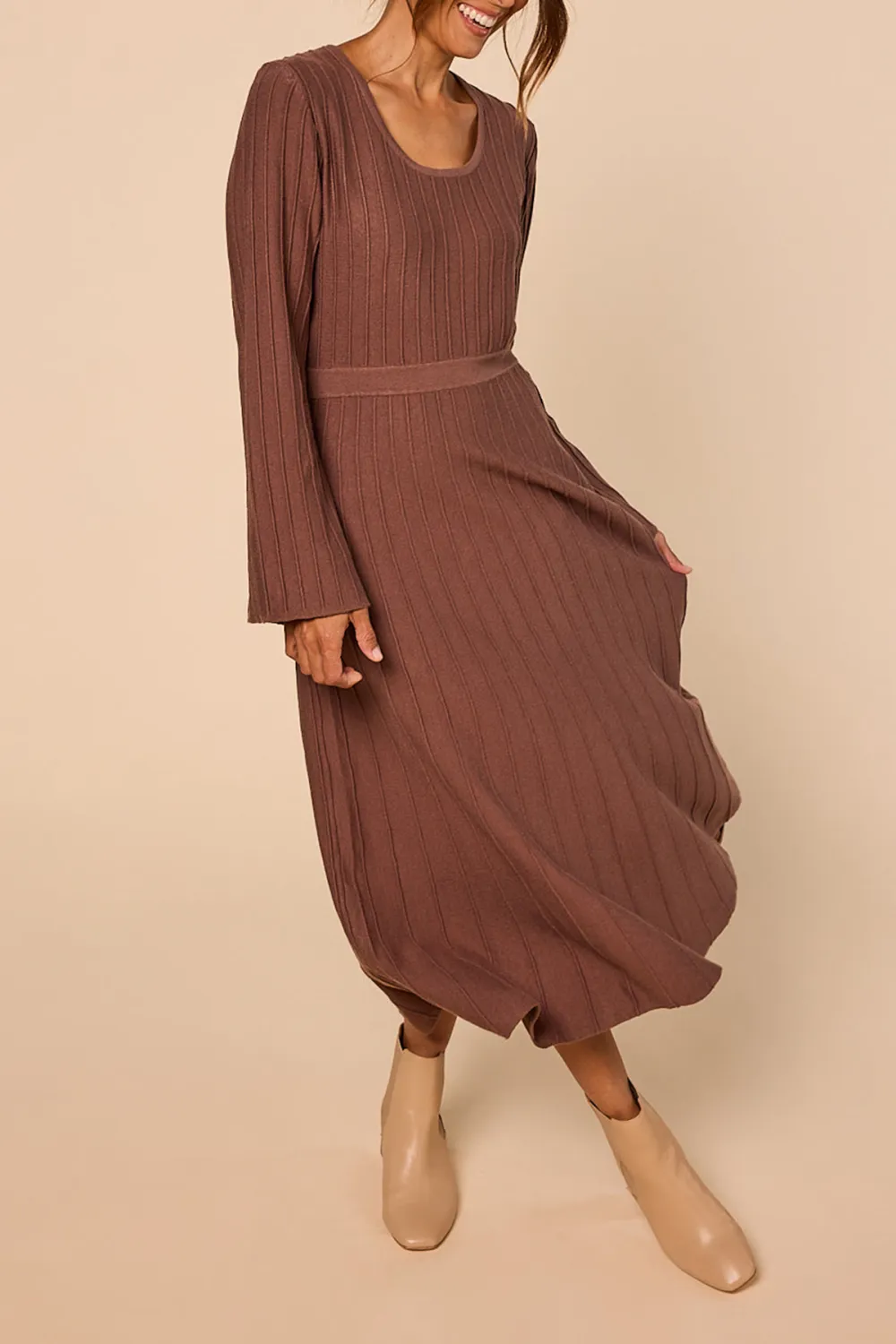 Waisted Knitted Dress in Cacao