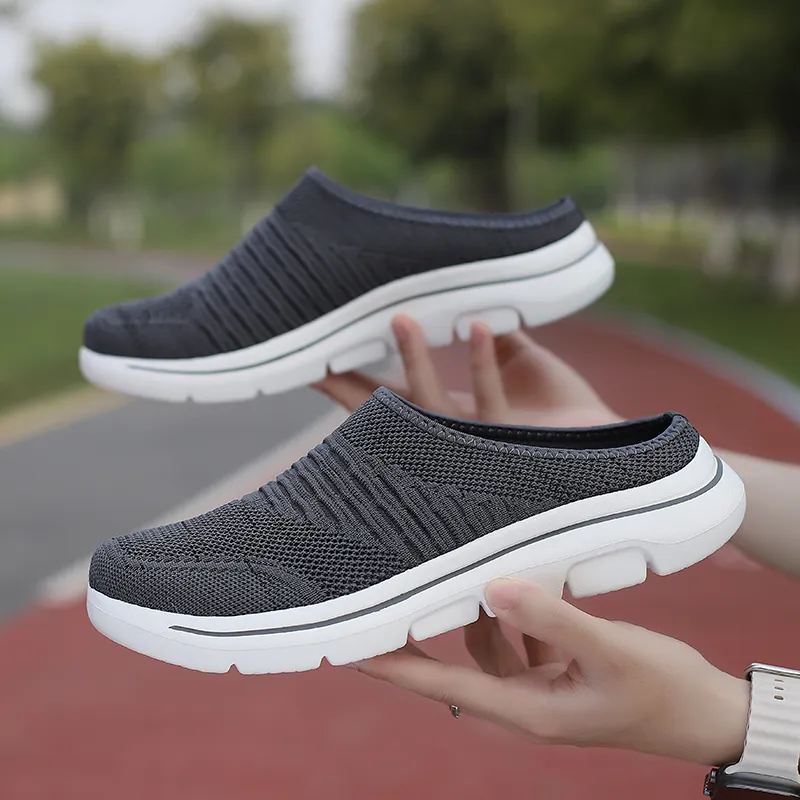 Comfortable sports shoes with arch support and massage effect - for patients with foot pain after long periods of standing