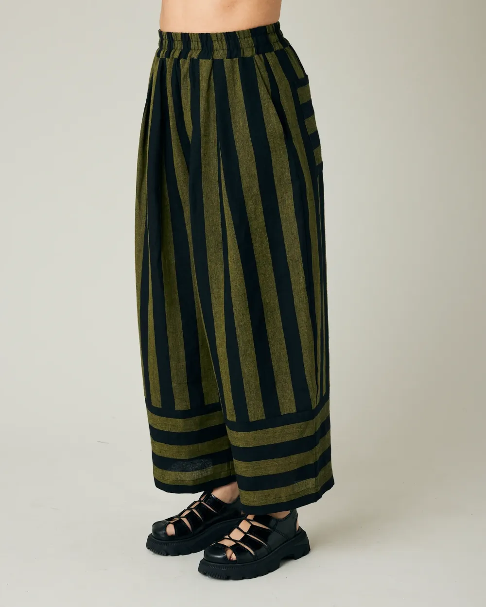 BOBBI BLACK & OLIVE STRIPE LINEN TROUSERS