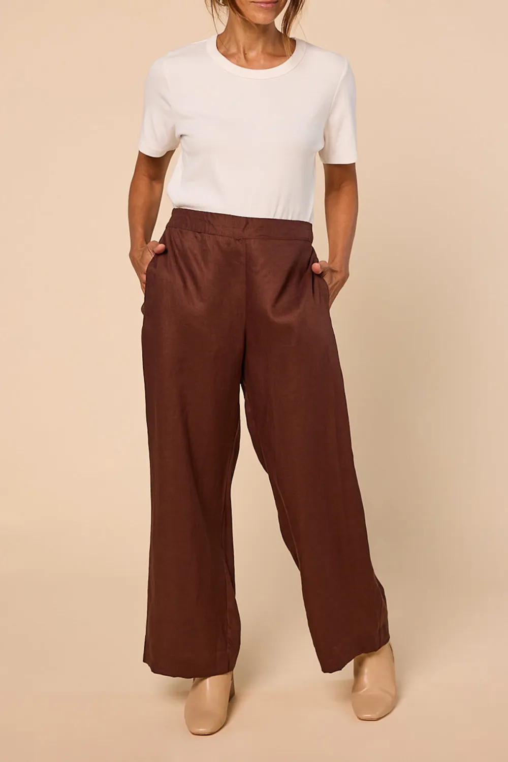 Camille Wide Leg Linen Pant in Raisin