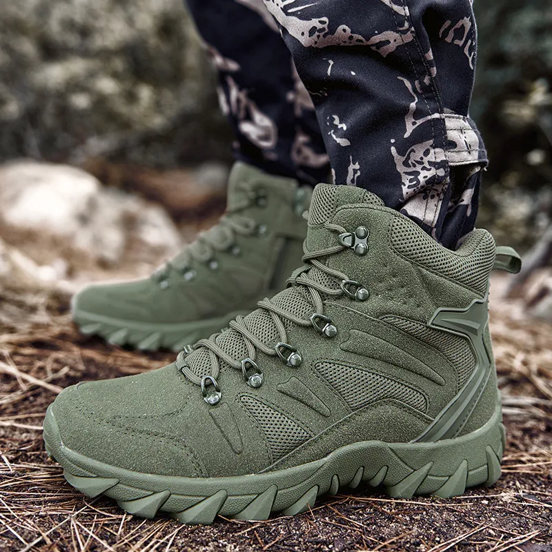 Men's Waterproof Wearable Outdoor Boots Work Boots Combat Boots