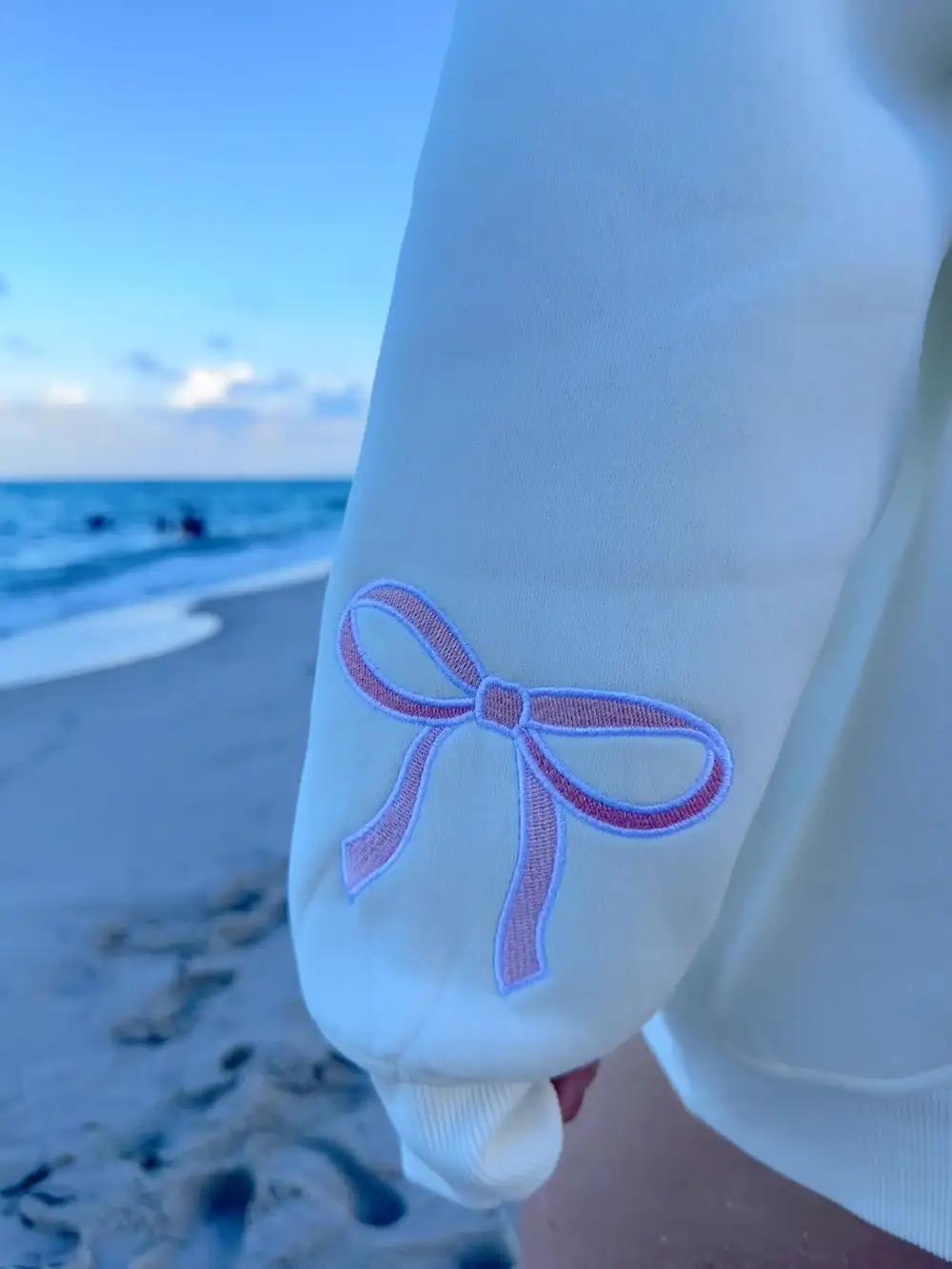 Pink Embroider Bow Hoodie