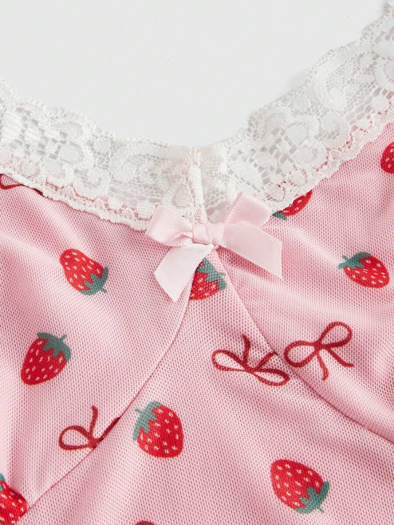 Kawaii Women's Strawberry & Bowknot Print Splicing Lace Camisole Tank Top