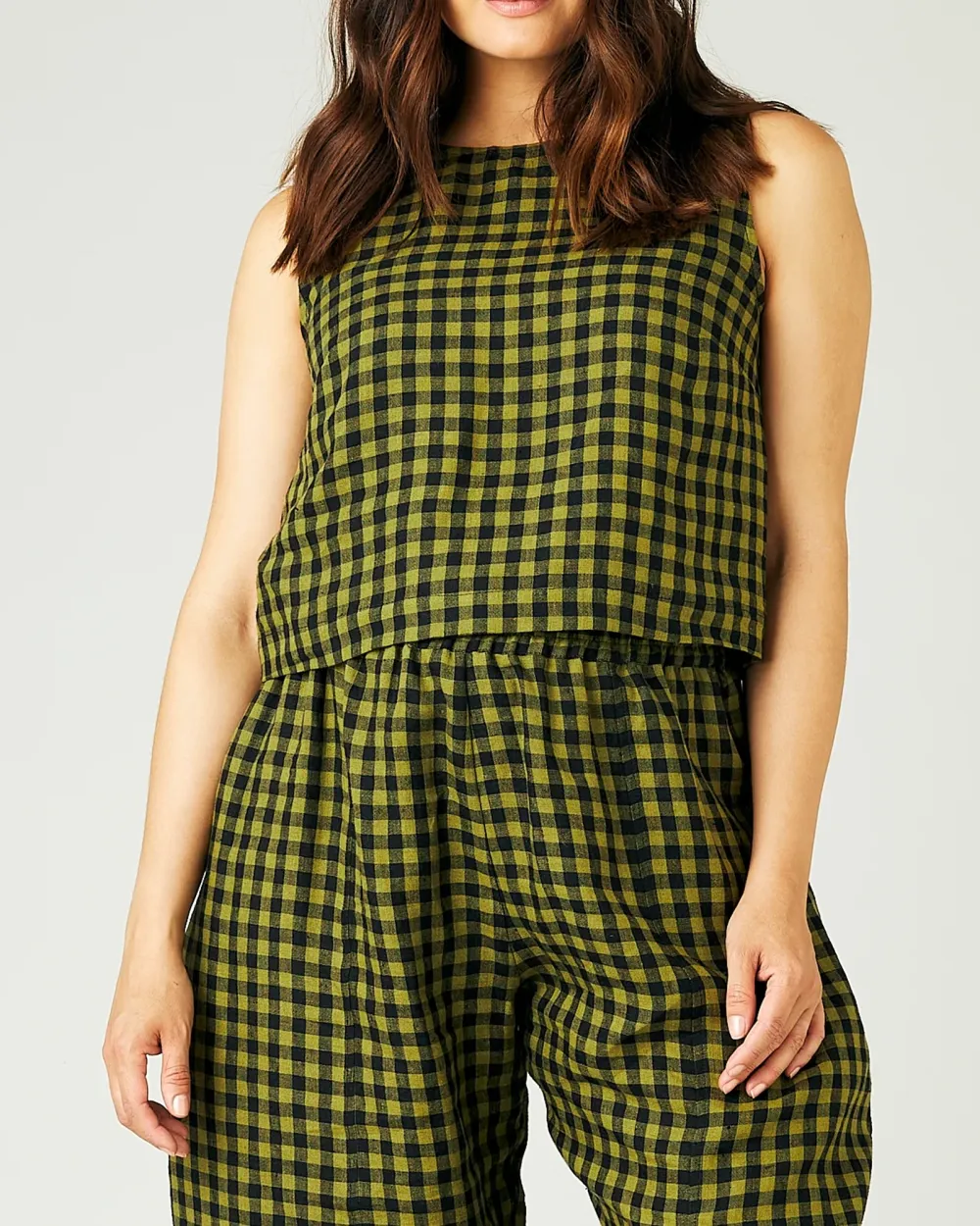 GREEN GINGHAM LINEN TOP