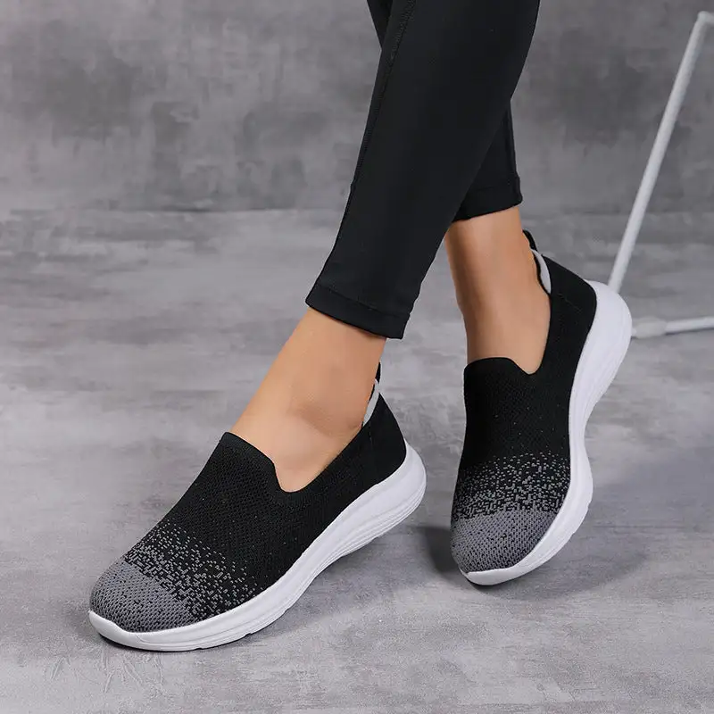 Cilool Lightweight Breathable Mesh Sneakers