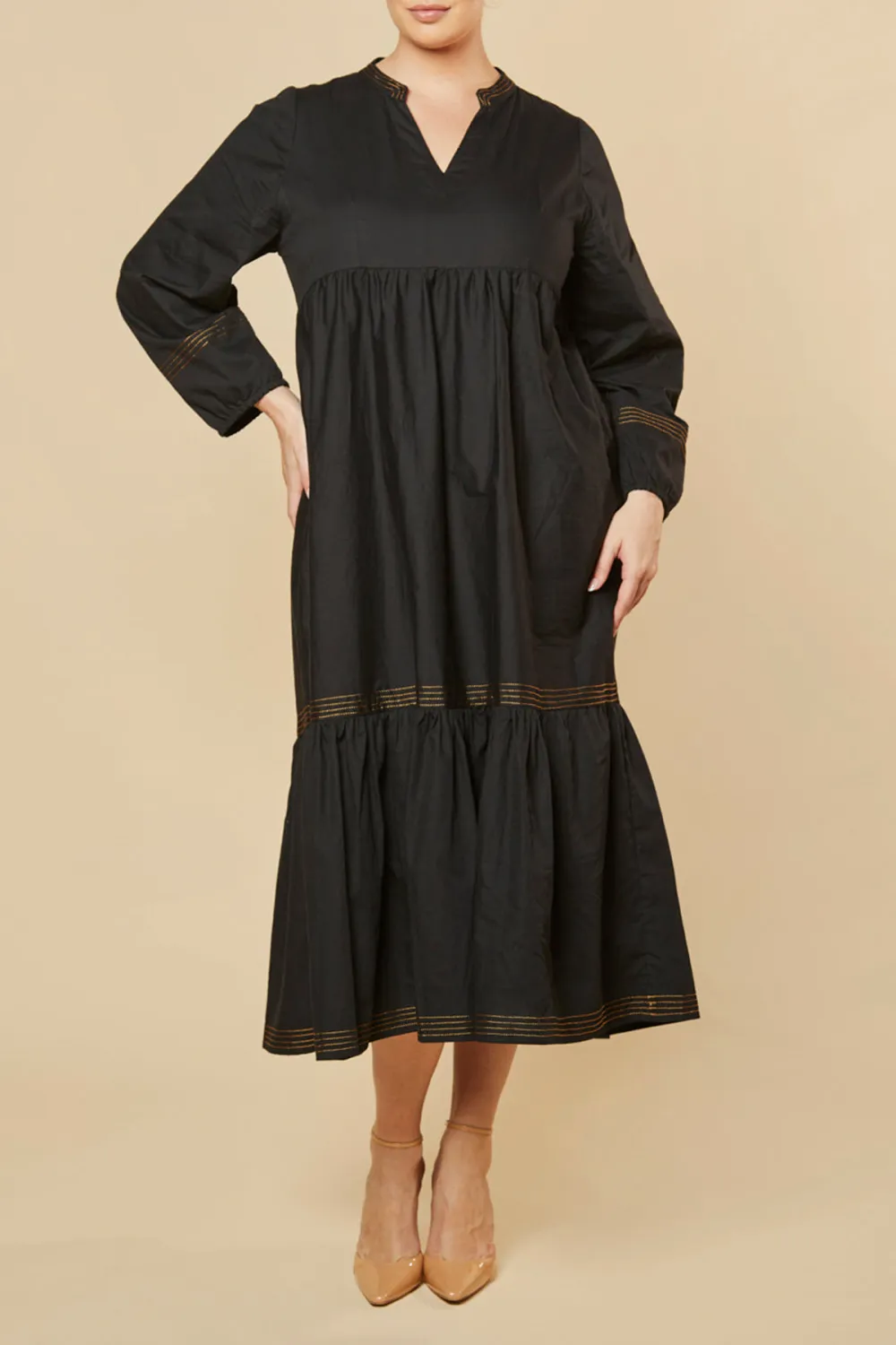 Sabre V-Neck Dress in Tiramisu