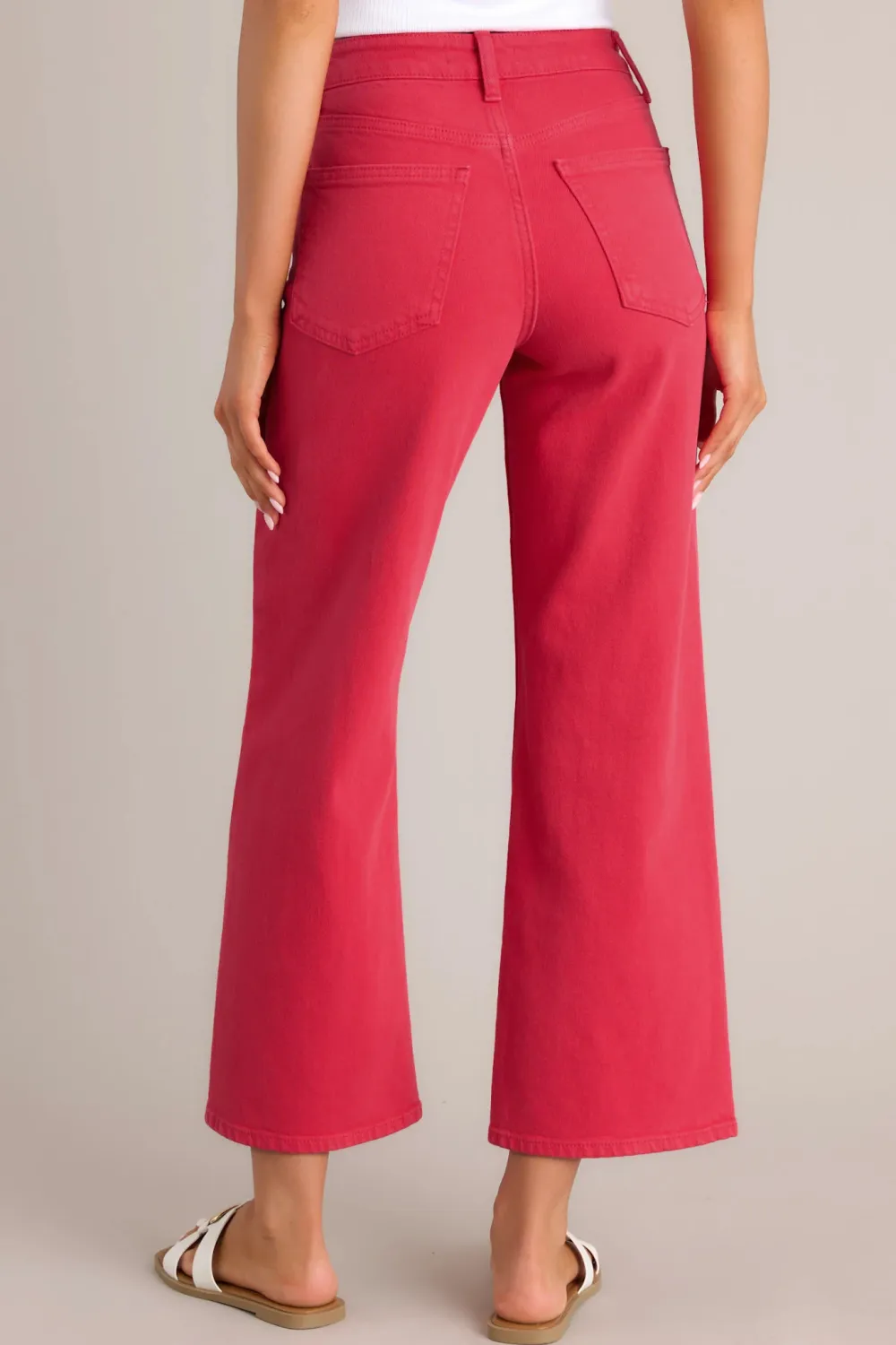 INTO THE CLOUDS RED CROPPED WIDE LEG JEANS