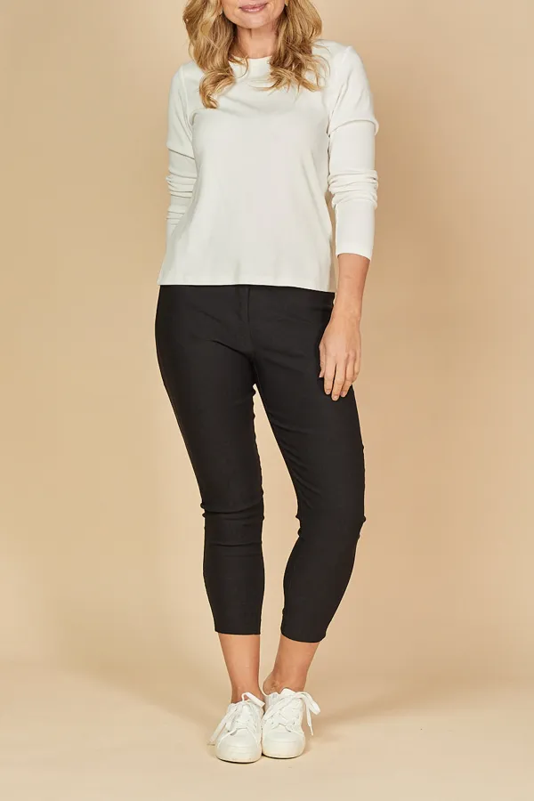 Ponte Straight Leg 7/8 Pant in Black