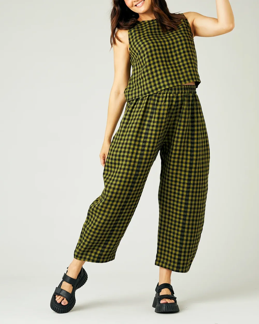 GREEN GINGHAM LINEN TOP