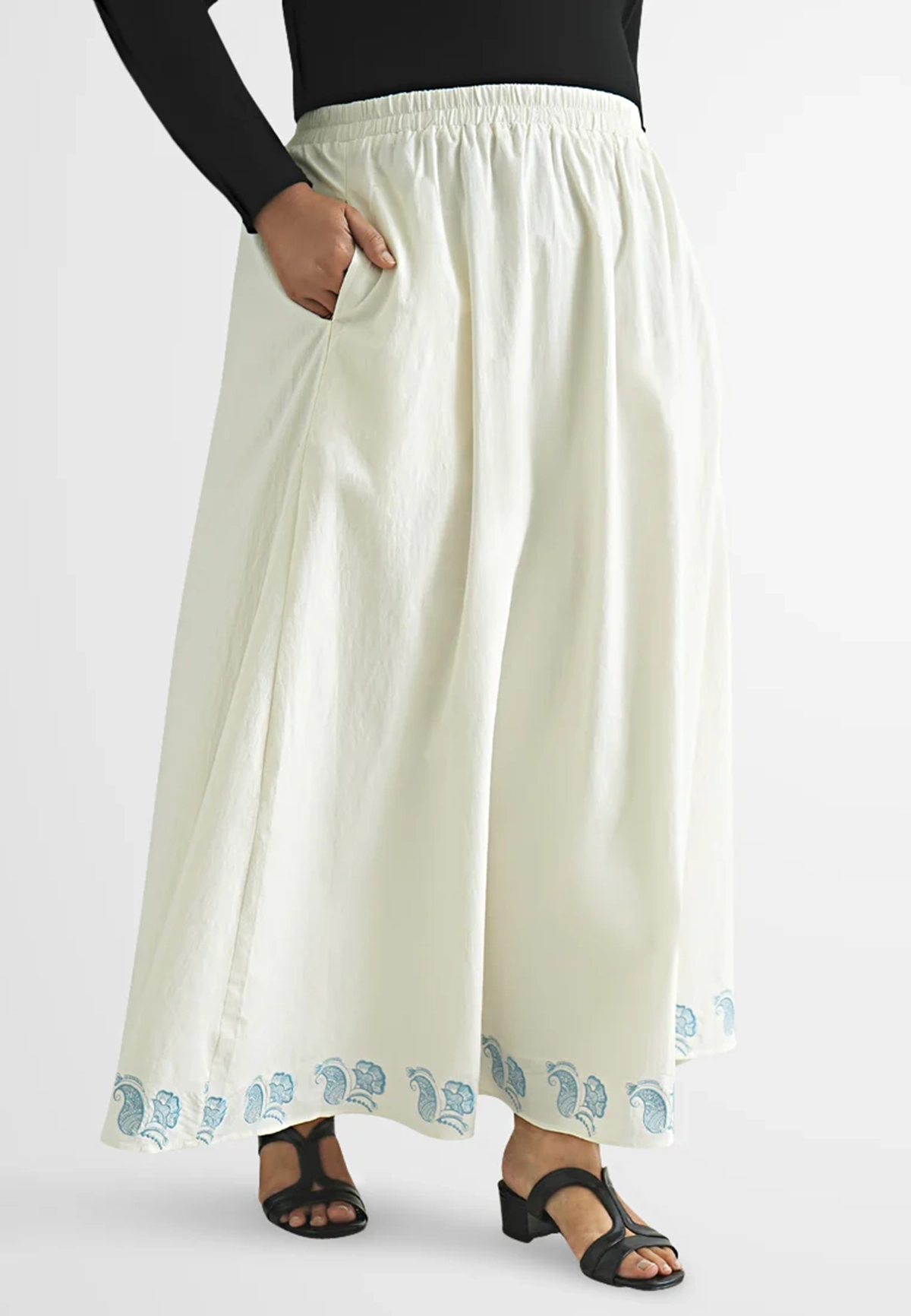 A-line Embroidery Long Skirt