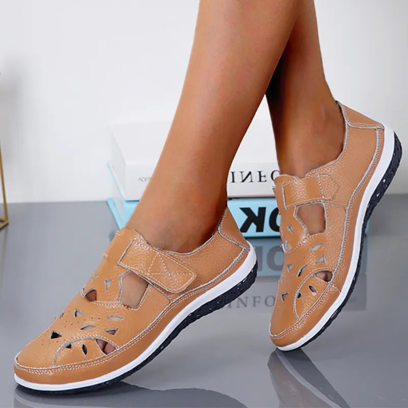 Cilool Retro Soft Soled Hollow Sandals