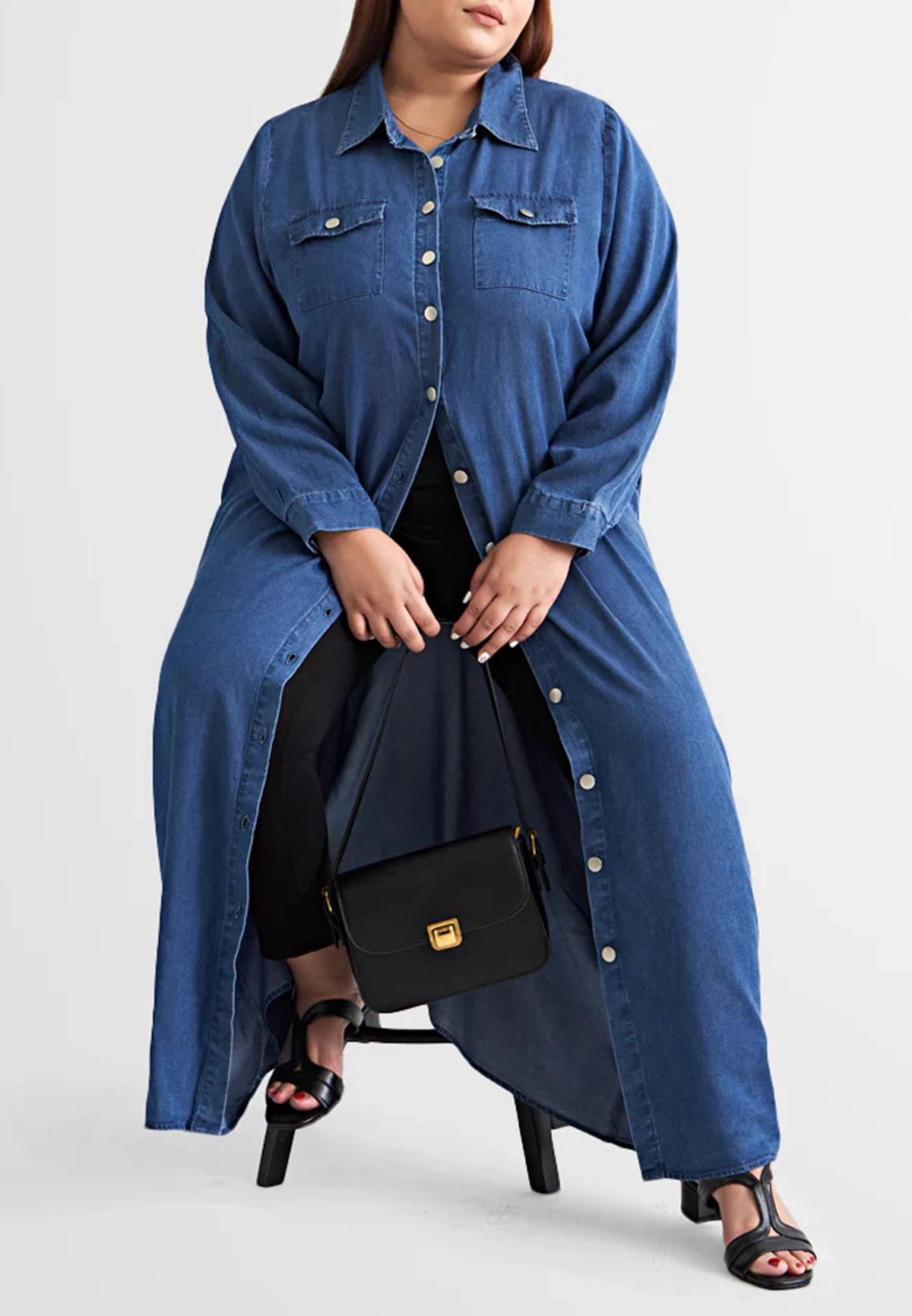 Long denim dress with full buttons