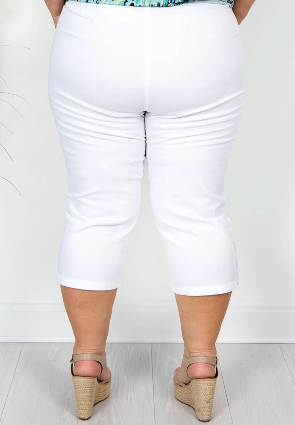 White Button Cotton Cropped Trousers