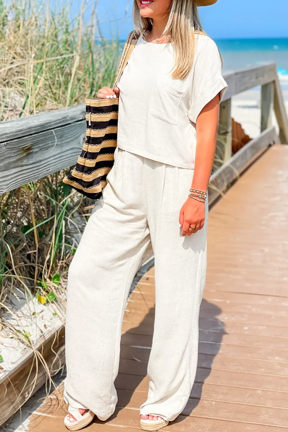 White cotton and linen holiday trousers