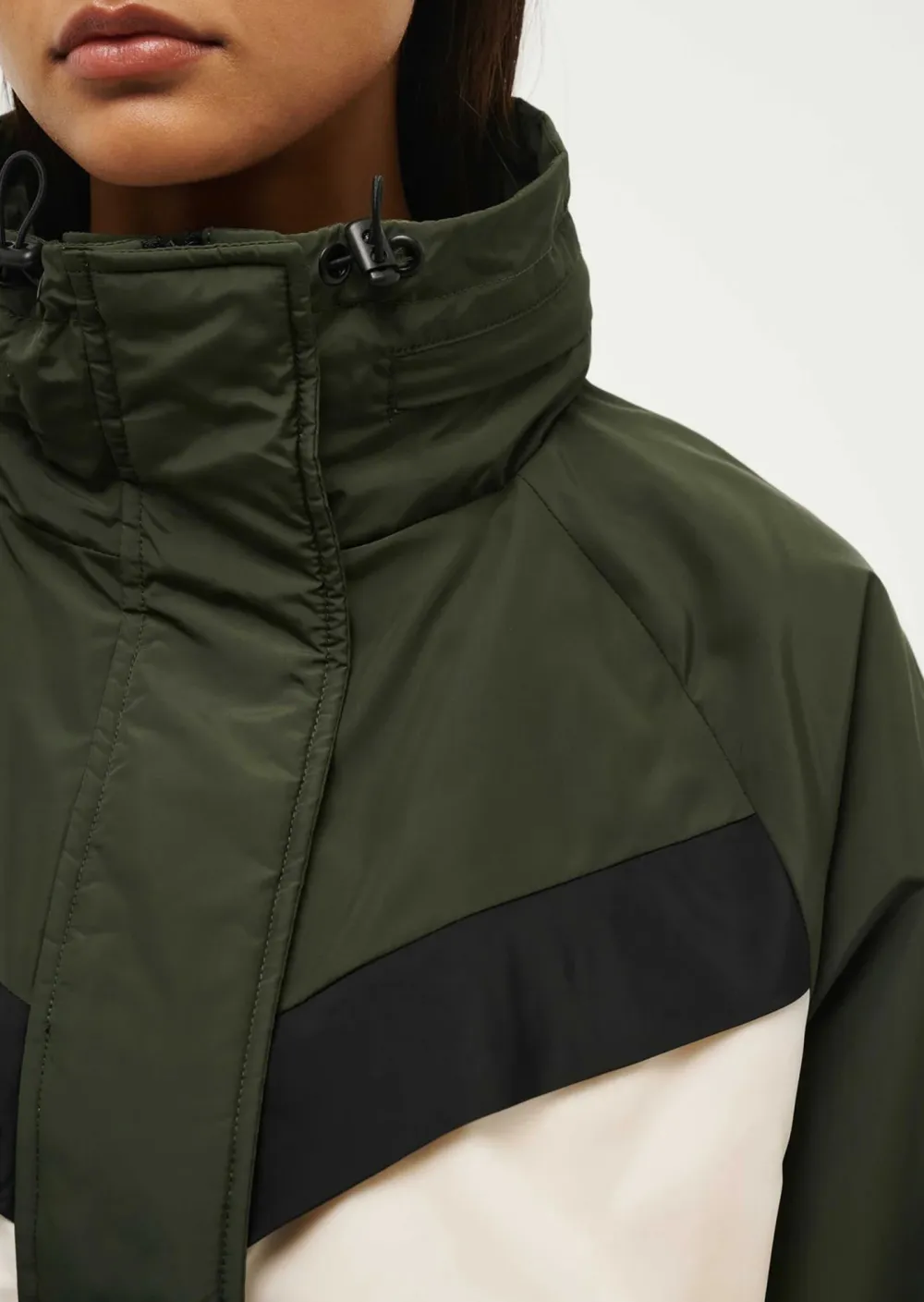 PE NATION SHELTER JACKET