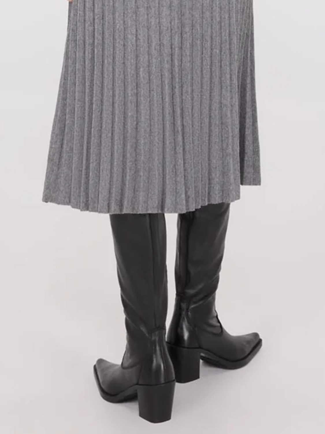 Pleated Knit Sweater Midi Skirt