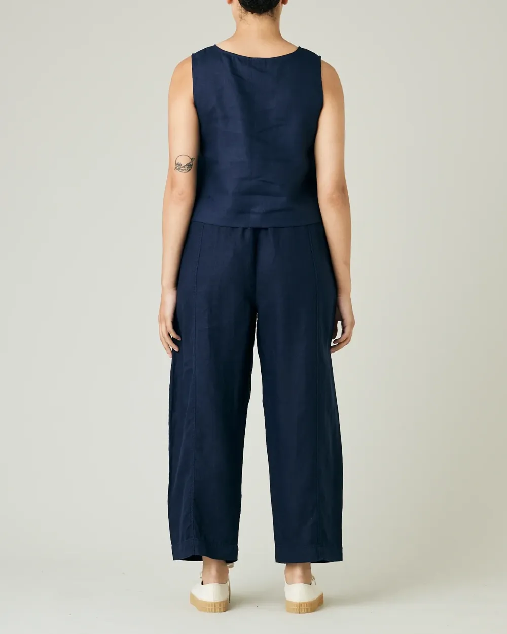 NAVY LINEN TROUSERS