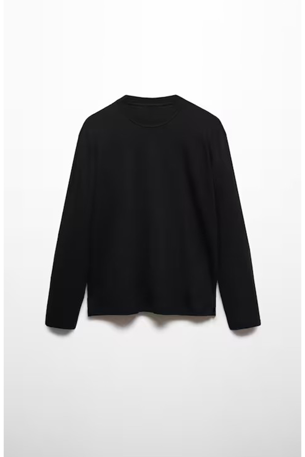 Light Fabric Long-Sleeved T-Shirt