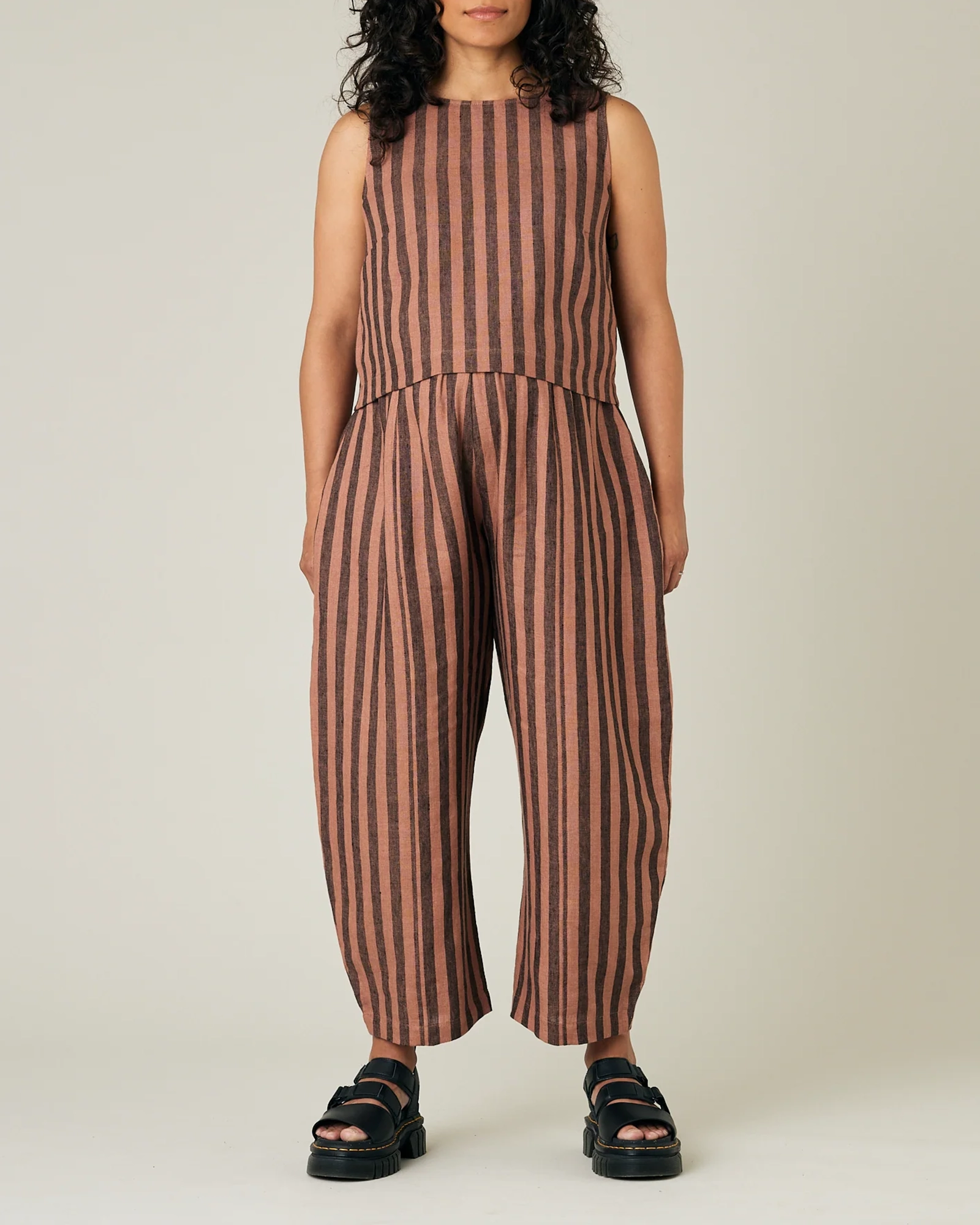 BISCUIT STRIPE LINEN TROUSERS