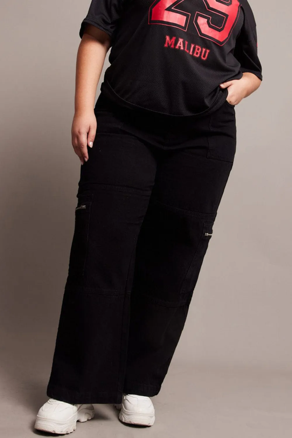 Black Cargo Jeans Mid Rise