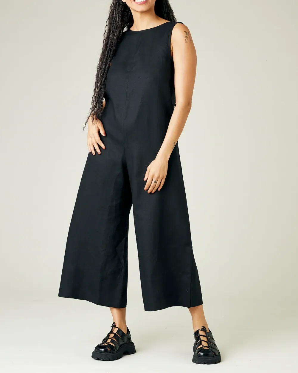 BLACK LINEN JUMPSUIT