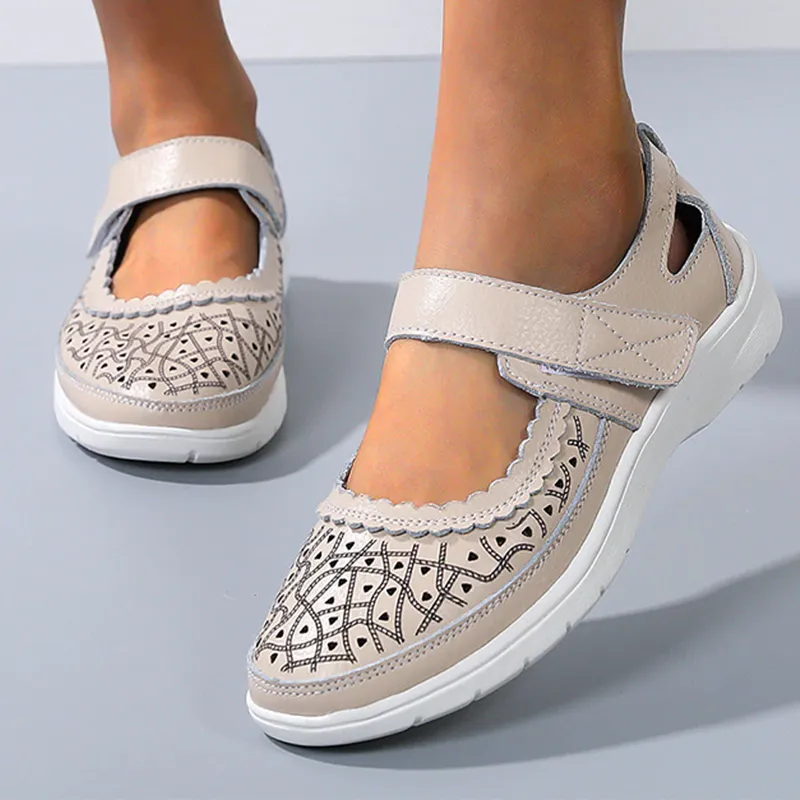 Cilool Cutout Comfort Soft Sole Casual Shoes