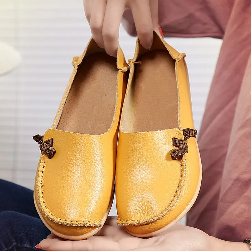 Cilool Flat Bottom Ladies Casual Mom Shoes Soft Loafers